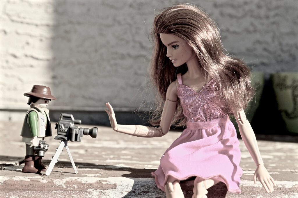 02_Barbie