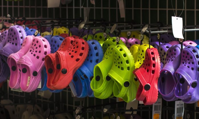 01_crocs