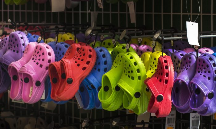 01_crocs
