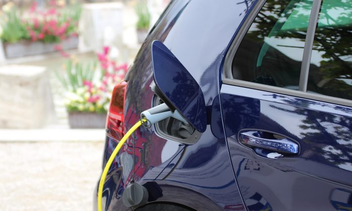 Elektro mobil
