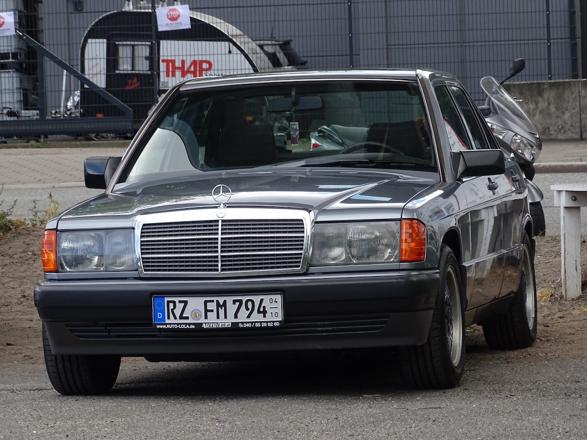 Mercedes Benz 190