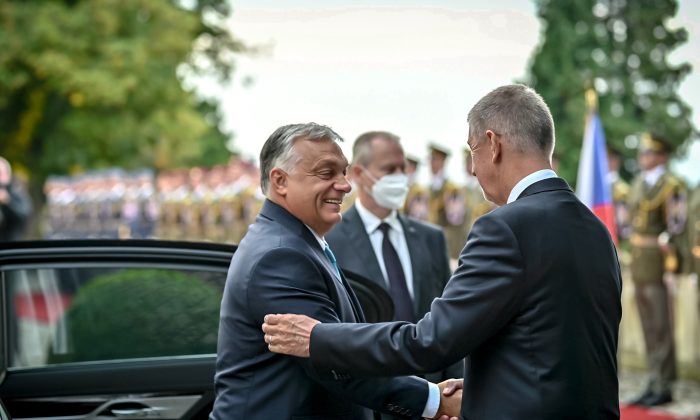 Babiš a Orbán
