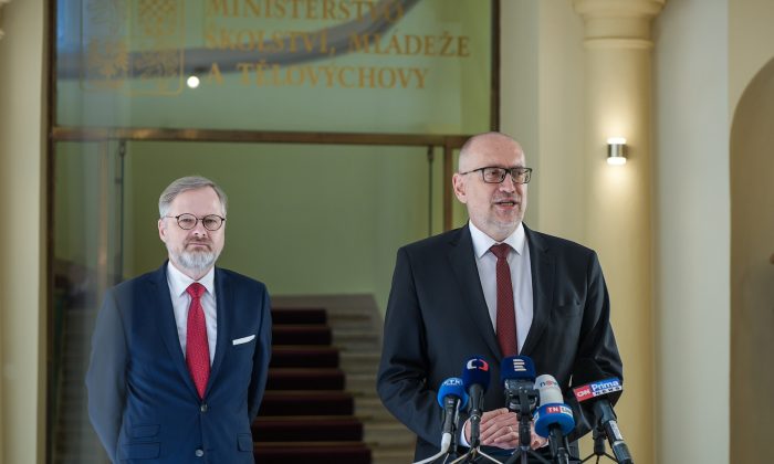 Fiala a Bek
