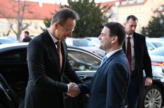 Péter Szijjártó a Petr Macinka
